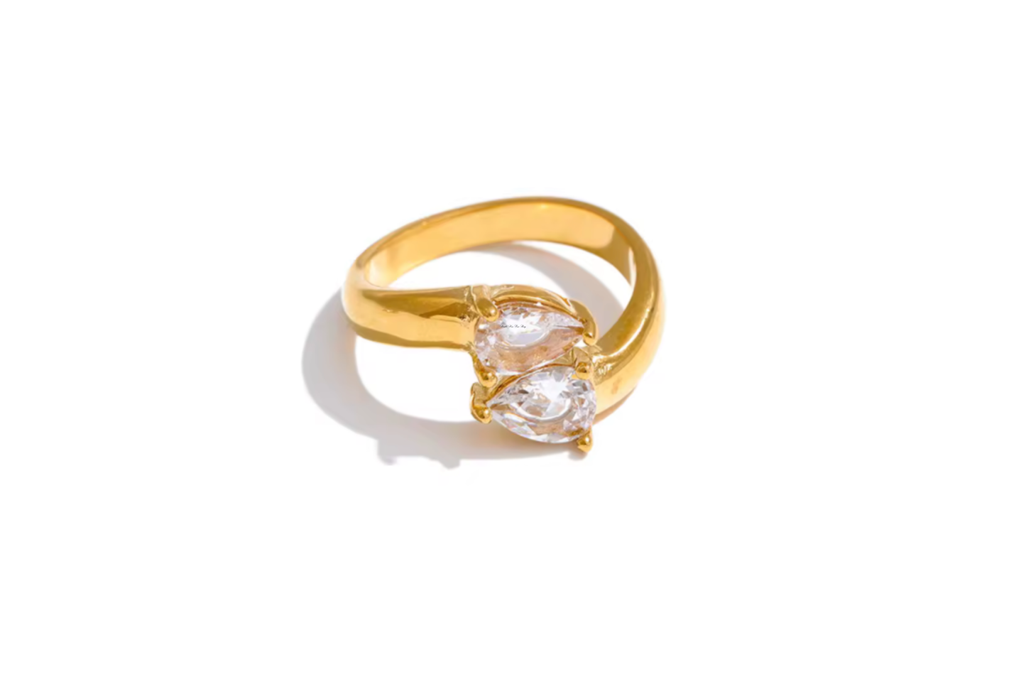 Double Vine Pear Ring