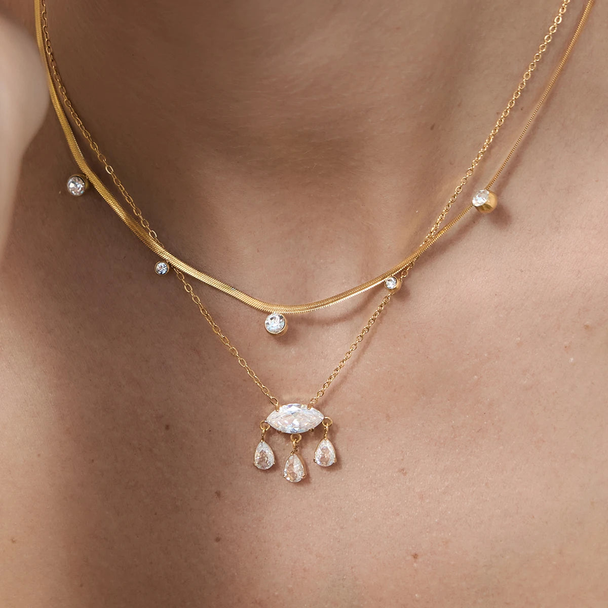 Lustra Cloud Necklace